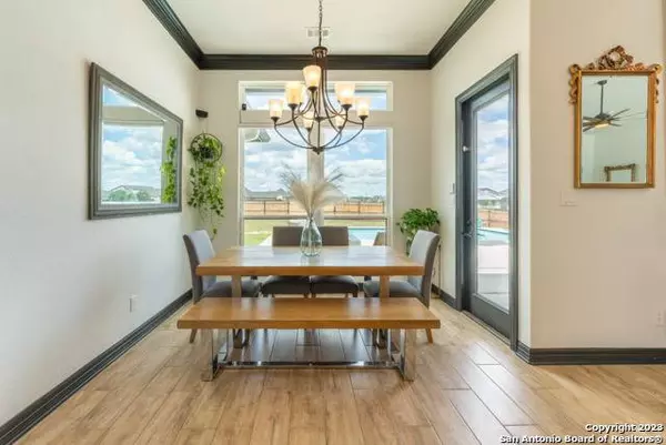 7102 Saur Legacy Dr, Fair Oaks Ranch, TX 78015