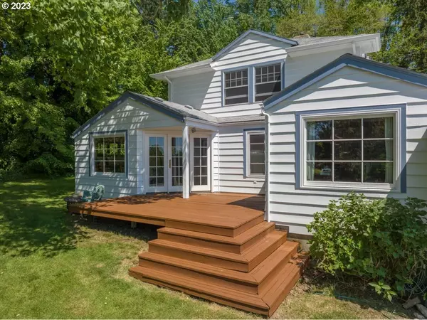 2300 CHILDS RD, Lake Oswego, OR 97034