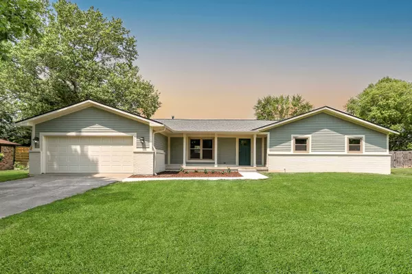 3026 San Jose DR, Greenwood, IN 46143