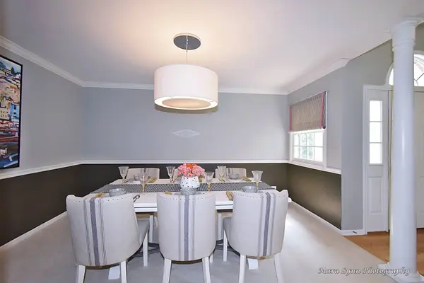 668 Asbury Drive, Aurora, IL 60502