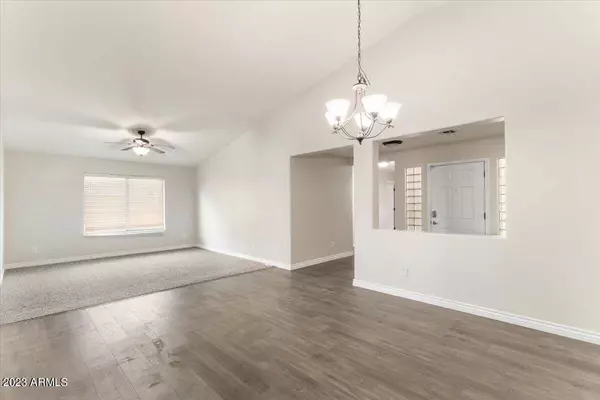 2519 S 255TH Drive, Buckeye, AZ 85326