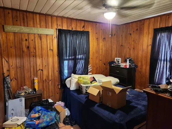 417 NW 1ST AVE, Williston, FL 32696