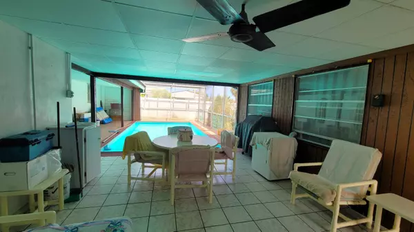 5870 Tarragon DR, West Palm Beach, FL 33415