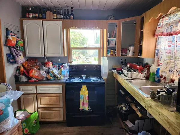 417 NW 1ST AVE, Williston, FL 32696