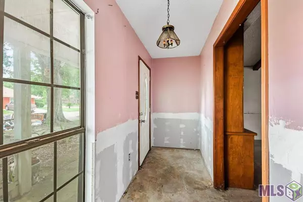 10726 TOLEDO BEND AVE, Baton Rouge, LA 70814