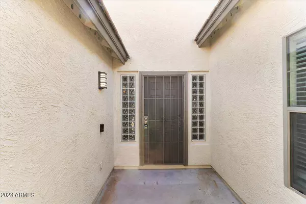 2519 S 255TH Drive, Buckeye, AZ 85326