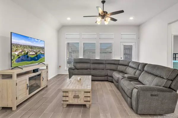 14194 BLIND BANDIT CRK, San Antonio, TX 78254-4692