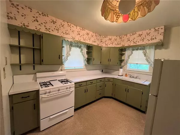 755 N Woodland Avenue, Waynesburg, PA 15370