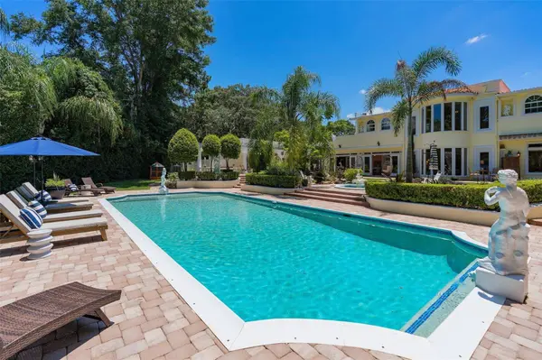 617 E CLUB CIR, Longwood, FL 32779