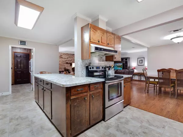 4730 Flowerwood Drive, Tallahassee, FL 32303