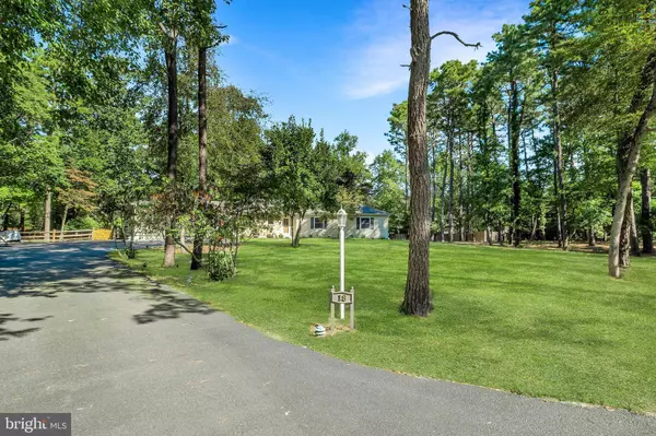 18 LARSEN PARK DR, Medford, NJ 08055