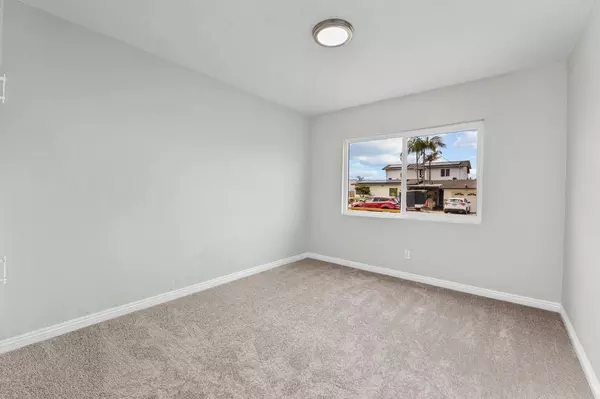 111 S Belmont AVE, National City, CA 91915