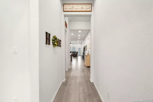 14194 BLIND BANDIT CRK, San Antonio, TX 78254-4692