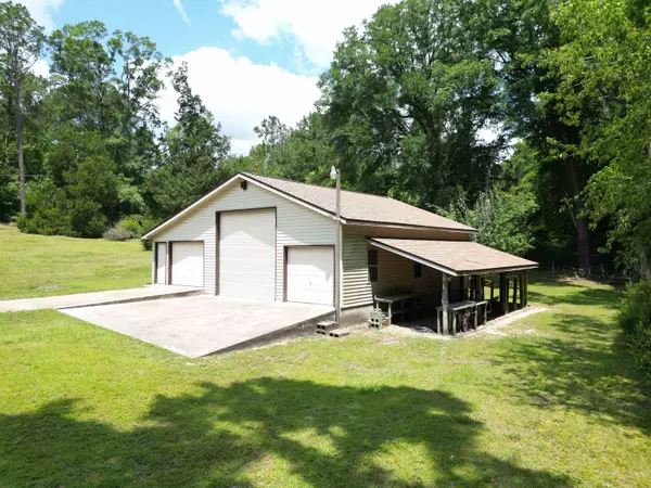 4730 Flowerwood Drive, Tallahassee, FL 32303