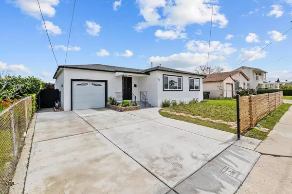 111 S Belmont AVE, National City, CA 91915