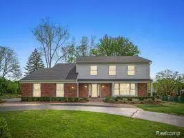 4073 ANTIQUE Lane, Bloomfield Hills, MI 48302