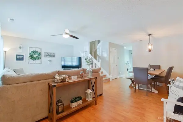 513 Gelderland DR, Matthews, NC 28104