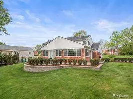 4073 ANTIQUE Lane, Bloomfield Hills, MI 48302