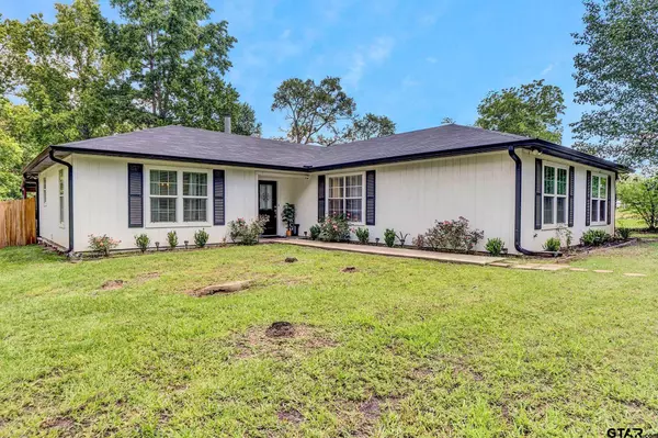 1562 CR 4912, Troup, TX 75789