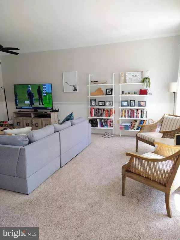 46688 ABIGAIL TER, Sterling, VA 20165