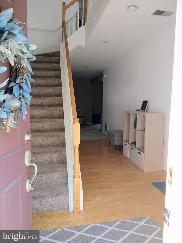 46688 ABIGAIL TER, Sterling, VA 20165