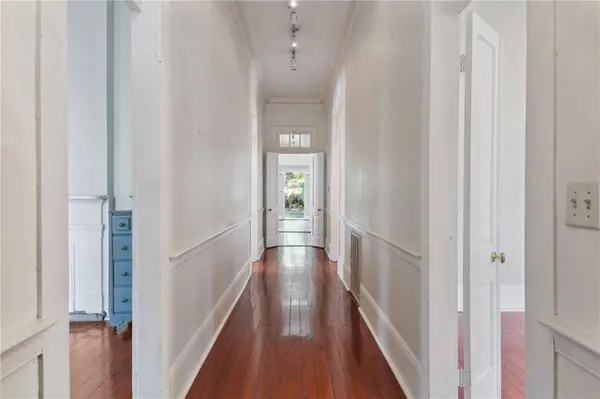 4917 CARONDELET ST, New Orleans, LA 70115