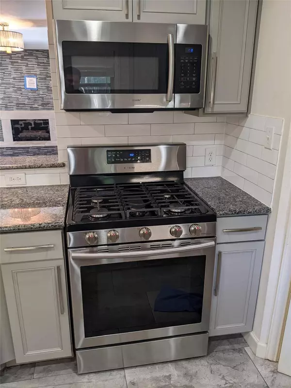 1616 Amherst Drive, Plano, TX 75075