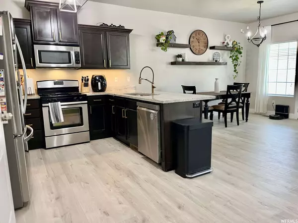 1603 N VENETIAN WAY, Saratoga Springs, UT 84045