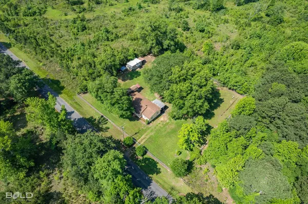 2764 Dement Road, Doyline, LA 71023