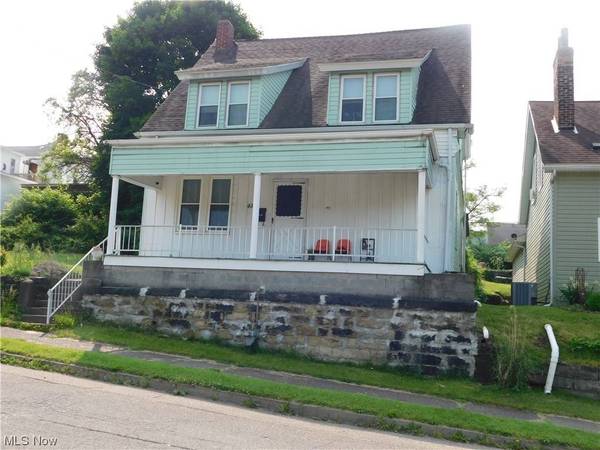 410 4 th ST S, Martins Ferry, OH 43935