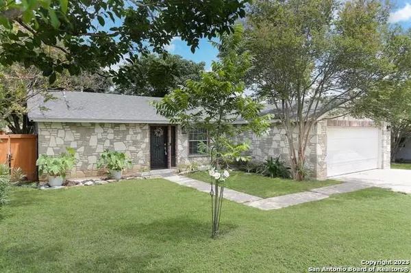 826 ROBINAIR DR, San Antonio, TX 78245-1264