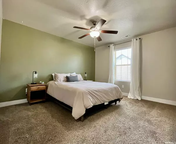 1603 N VENETIAN WAY, Saratoga Springs, UT 84045