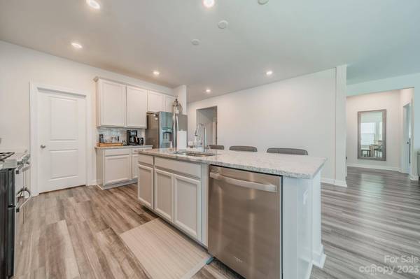 3962 Isenhour RD, Kannapolis, NC 28081