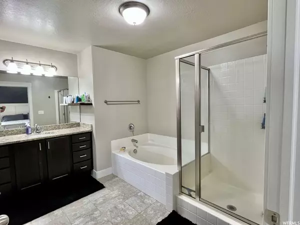 1603 N VENETIAN WAY, Saratoga Springs, UT 84045