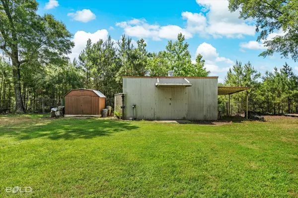 2764 Dement Road, Doyline, LA 71023