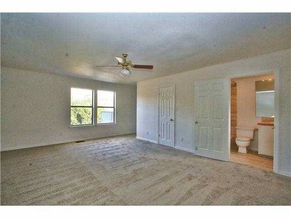 3001 Riviera RD, Austin, TX 78733