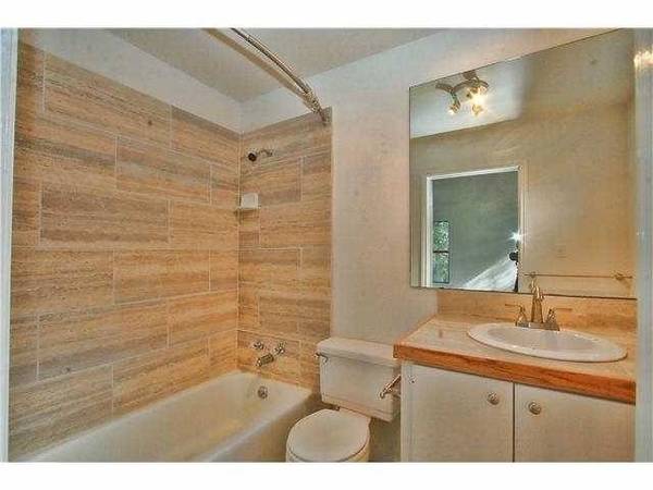 3001 Riviera RD, Austin, TX 78733