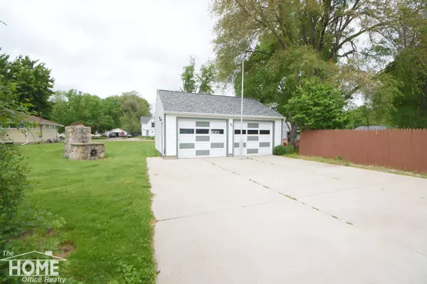 322 W Pearl St., Ovid, MI 48866