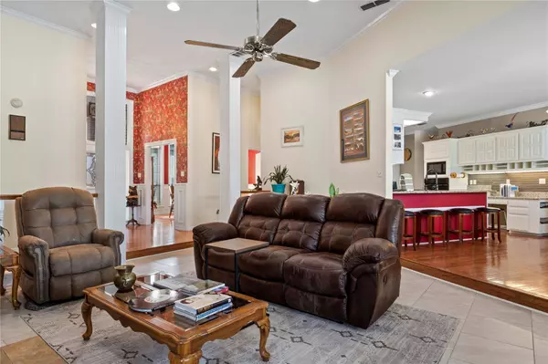 1802 Hogan Lane, Mount Pleasant, TX 75455