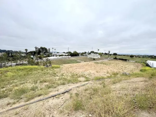 409 Golden RD, Fallbrook, CA 92028