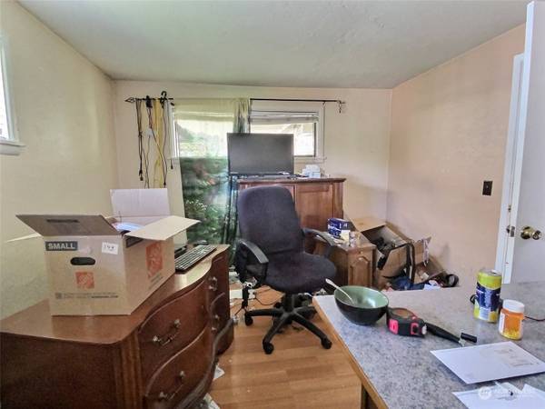 1707 62nd ST SE, Everett, WA 98203