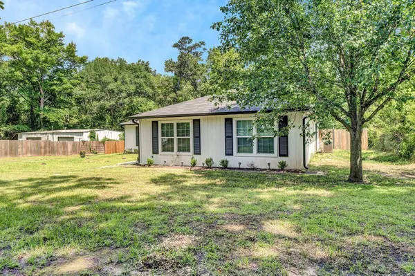 1562 County Road 4912, Troup, TX 75789