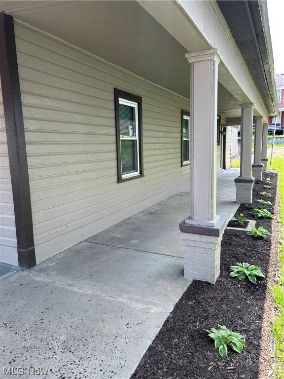 342 21ST ST, Bellaire, OH 43906