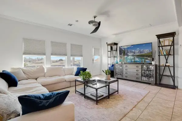 532 Rancho Verde DR, Leander, TX 78641