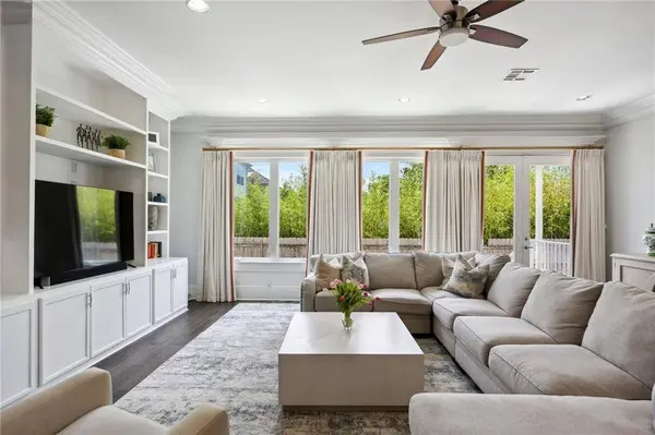 7004 GENERAL DIAZ ST, New Orleans, LA 70124