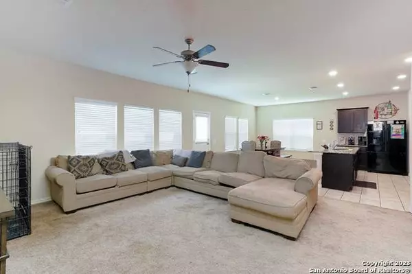 746 Pelican Beach, San Antonio, TX 78221