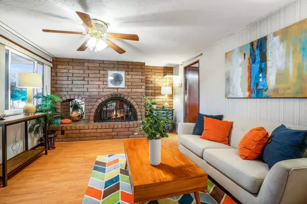 3489 Ridgeway DR, Los Alamos, NM 87544