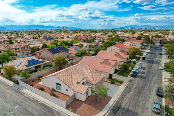 9087 Ravenhurst Street, Las Vegas, NV 89123