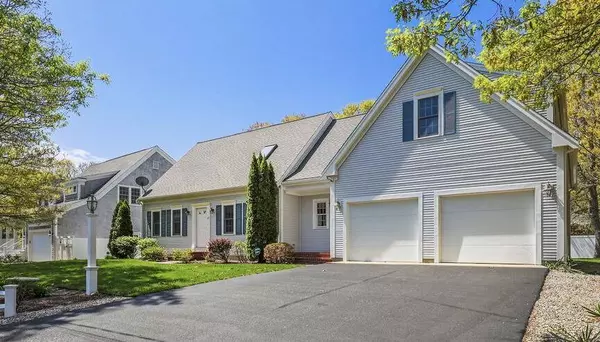 65 Nearmeadows Road, West Yarmouth, MA 02673