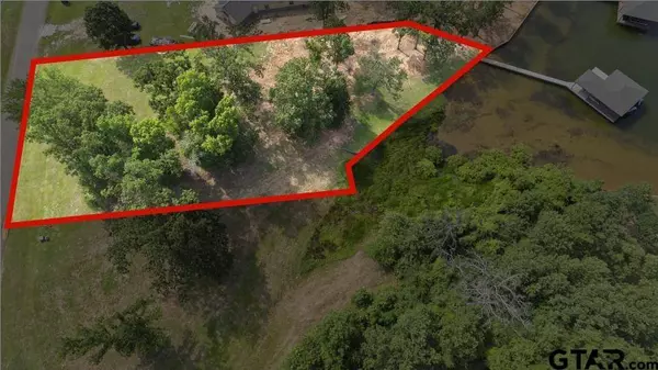 378 Private Road 2711, Mt Pleasant, TX 75455